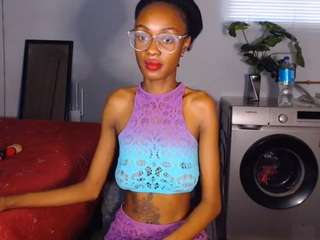 Prinklepeaches5521