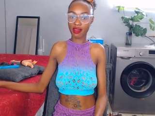 Prinklepeaches5521