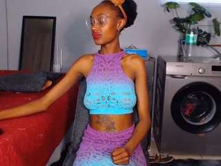 Prinklepeaches5521
