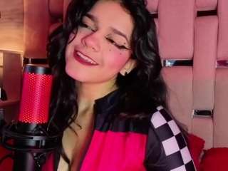 valeriekay1's CamSoda show and profile