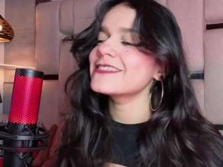 valeriekay1's CamSoda show and profile