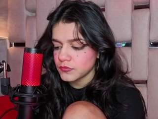 valeriekay1's CamSoda show and profile