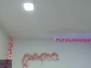 alelennoxxx live webcam show