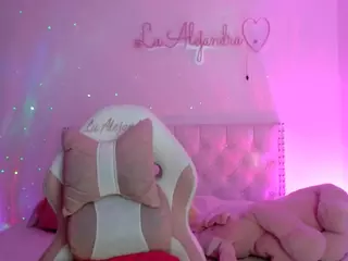 alelennoxxx's Live Sex Cam Show