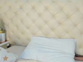 chloe-adams10
