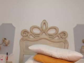 chloe-adams10 Live Webcam on CamSoda