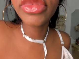 chloe-adams10 webcam