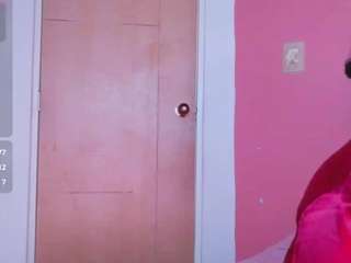 donnabeella's CamSoda show and profile