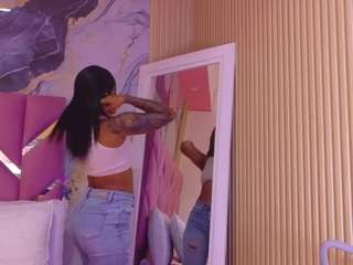 donnabeella Live Webcam on CamSoda