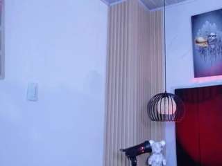 DonnaBeella live webcam show