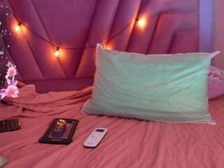 DonnaBeella live webcam show