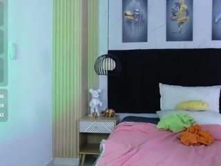 DonnaBeella live webcam show