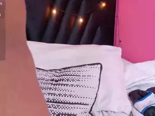DonnaBeella's Live Sex Cam Show