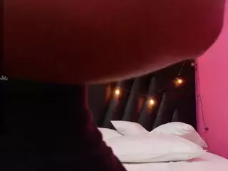 DonnaBeella's Live Sex Cam Show