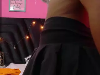 DonnaBeella's Live Sex Cam Show