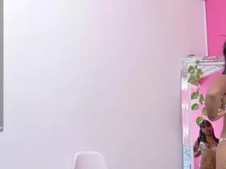 DonnaBeella's Live Sex Cam Show
