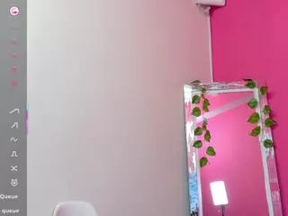 DonnaBeella's Live Sex Cam Show