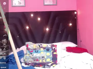 DonnaBeella's Live Sex Cam Show