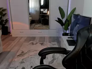 Ivybellee's Live Sex Cam Show