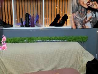 juliyamayer live cam profile