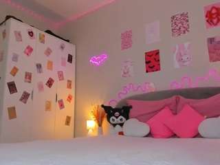 Ce modèle est en direct maintenant. kristybae