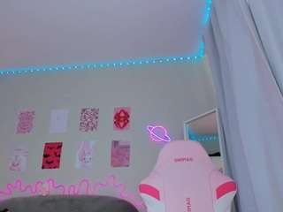 KristyBae live webcam show
