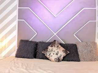 Live webcam model stacychase on Soda Cams