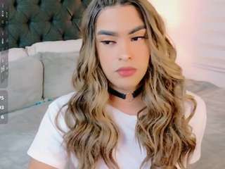 sweettcamila699 webcam