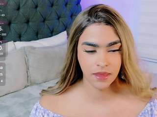 sweettcamila699 Live Webcam on CamSoda