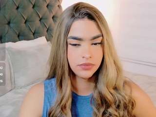 sweettcamila699 Live Webcam on CamSoda