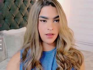 sweettcamila699 Live Webcam on CamSoda