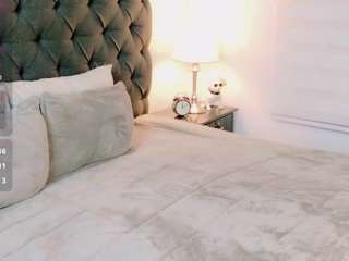 sweettcamila699 webcam