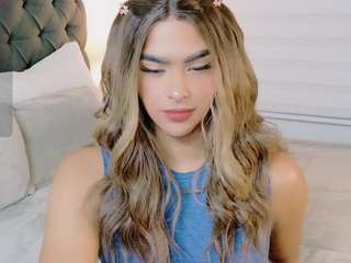 sweettcamila699 Live Webcam on CamSoda