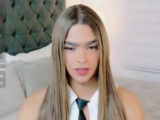 sweettcamila699 Live Webcam on CamSoda