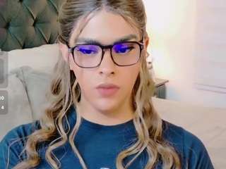 sweettcamila699 webcam