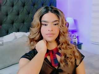 sweettcamila699 webcam