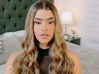 sweettcamila699 live cam profile