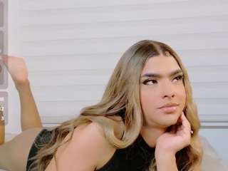 sweettcamila699 webcam