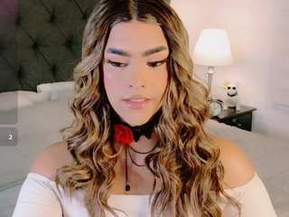 sweettcamila699 webcam