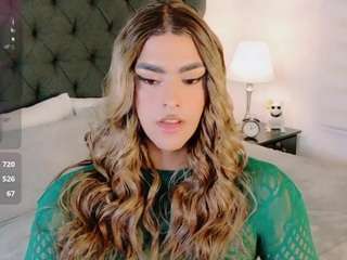 sweettcamila699 webcam
