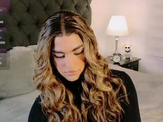 sweettcamila699 webcam