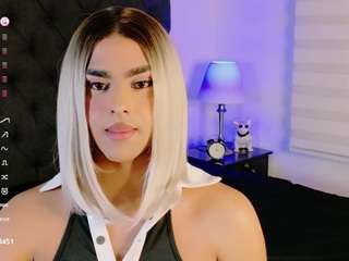 sweettcamila699 webcam