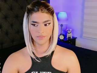 sweettcamila699 webcam