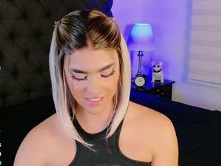 sweettcamila699 webcam