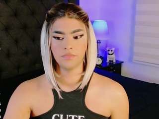 sweettcamila699 webcam