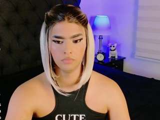 sweettcamila699 webcam