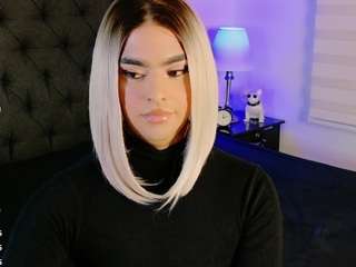 sweettcamila699 webcam model