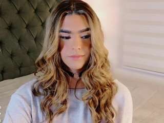 sweettcamila699 Live Webcam on CamSoda