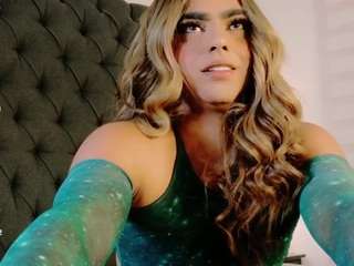 sweettcamila699 live webcam show