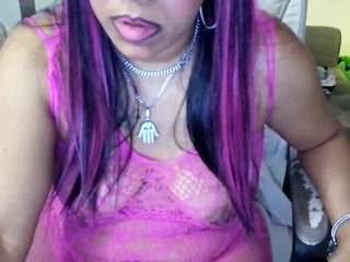 tinasnoww Live Webcam on CamSoda